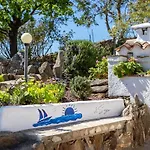 فيلة Il Sogno A Dream With Open Eyes, Seafront بورتو أوتيولو