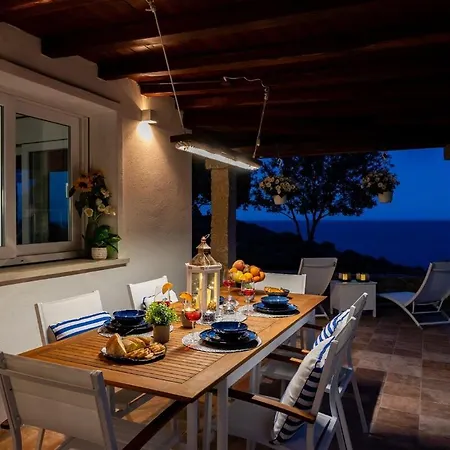 Vila Il Sogno A Dream With Open Eyes, Seafront Porto Ottiolu