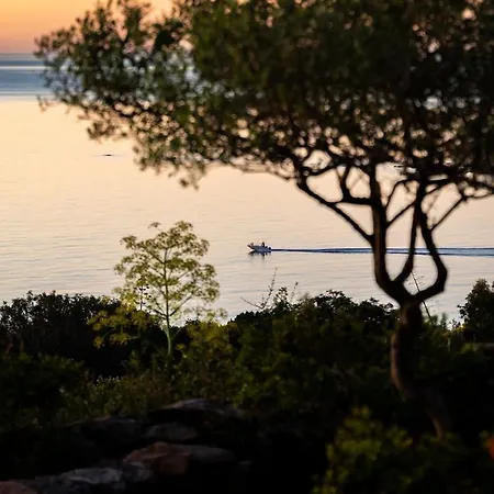 Vila Il Sogno A Dream With Open Eyes, Seafront