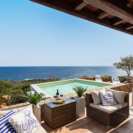 Il Sogno A Dream With Open Eyes, Seafront Vila
