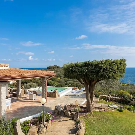 Il Sogno A Dream With Open Eyes, Seafront *