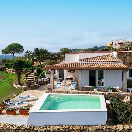 Il Sogno A Dream With Open Eyes, Seafront Vila